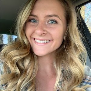 Meet your Posher, Tori